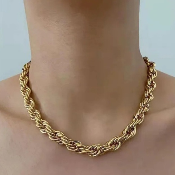 Necklace Twisted Rope Chain Style Simple Style Solid Steel 18K Gold - Picture 3 of 8